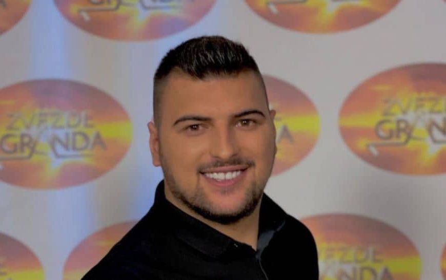 Bosanac Mahir Petrović nakon što je oduševio nastupom u Zvezdama Granda: Ovaj poznati pjevač ga je nagovorio da se prijavi u “Zvezde Granda”