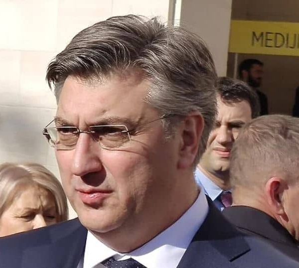 Hrvatski premijer Andrej Plenković se obratio javnosti u Mostaru: “Ono što je učinio visoki…