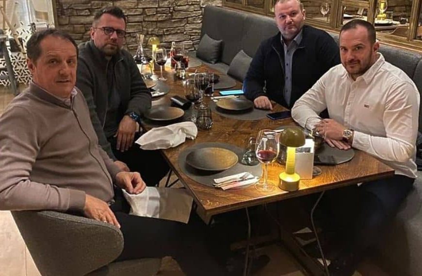 Predsjednik savez Zeljković i selektor Zmajeva Hadžibegić na večeri u Turskoj, ali Njemačka je u prvom planu, jedna od tema su i budući reprezentativci BiH