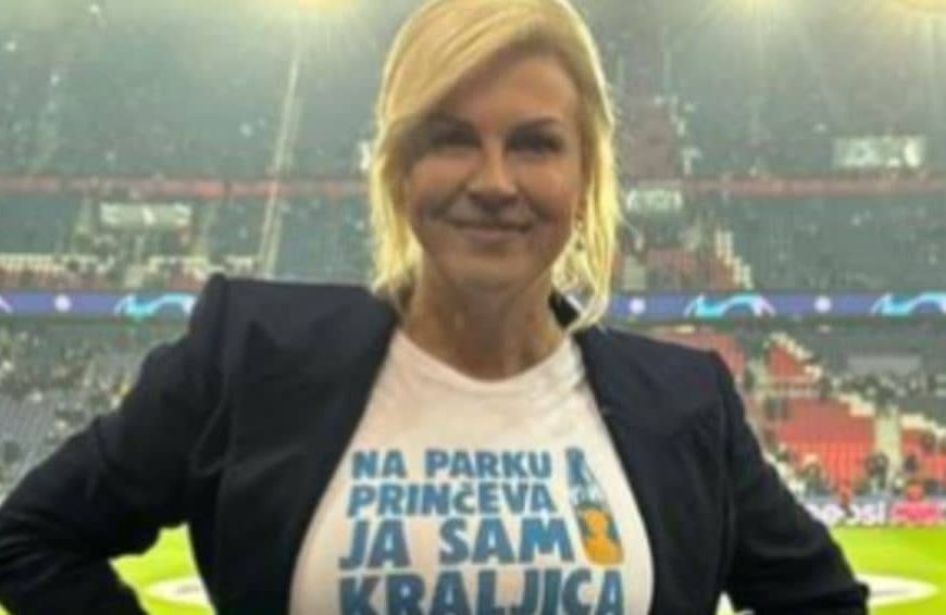 Kolinda Grabar – Kitarović došla na utakmicu PSG-a i Bayerna, natpis na majici privukao pažnju