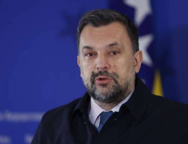 Elmedin Konaković nakon prve sjednice Vijeća ministara pozvao je visokog predstavnika: “Christian Schmidt mora odblokirati formiranje Vlade FBiH, sam nas…