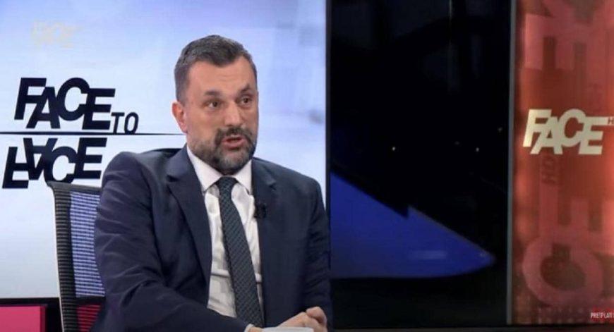 Elmedin Konaković se “raspojasao”, p(r)ozvao je Bakira Izetbegovića kod Hadžifejzovića: “Ja sam u rov otišao iz školske klupe, ti nisi!”