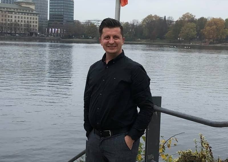 Bosanac Damir Huseinspahić oduševio je javnost nakon što je u Njemačkoj pronašao novčanik sa većom količinom novca