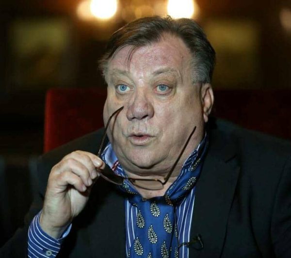 Halid Bešlić se obratio javno publici i otkrio je sve…