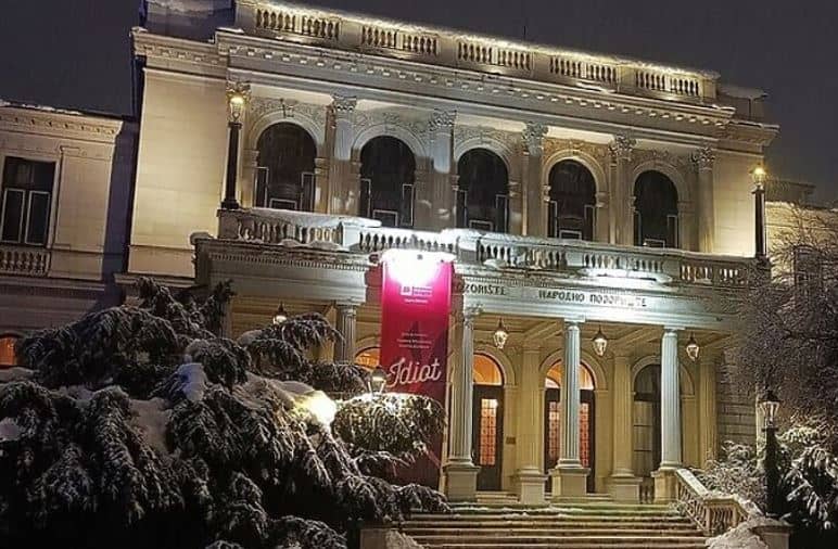 Ruska ambasada u Bosni i Hercegovini napala je Narodno pozorište u Sarajevu zbog predstave, a onda je stigao žestok odgovor