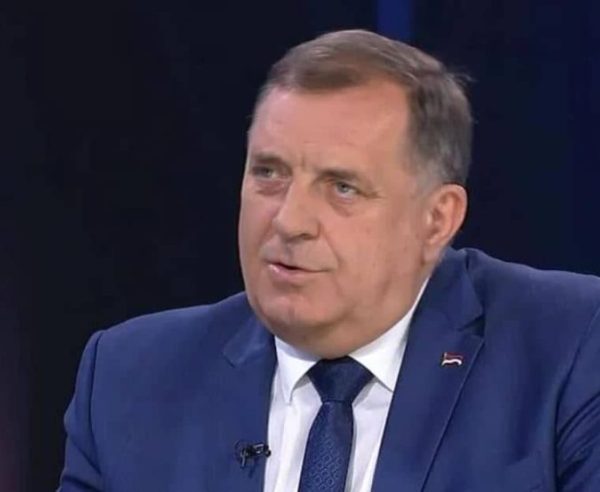 Milorad Dodik burno odgovorio Ambasadi SAD-a: “Osjećate li bar malo…