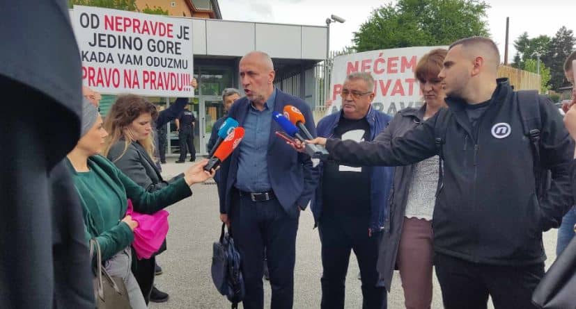 Advokat porodice Memić Ifet Feraget jako direktan nakon ročišta u Sudu BiH: “Oblačno je, ali se nadamo da će biti dosta sunčanih dana, bližimo se kraju”