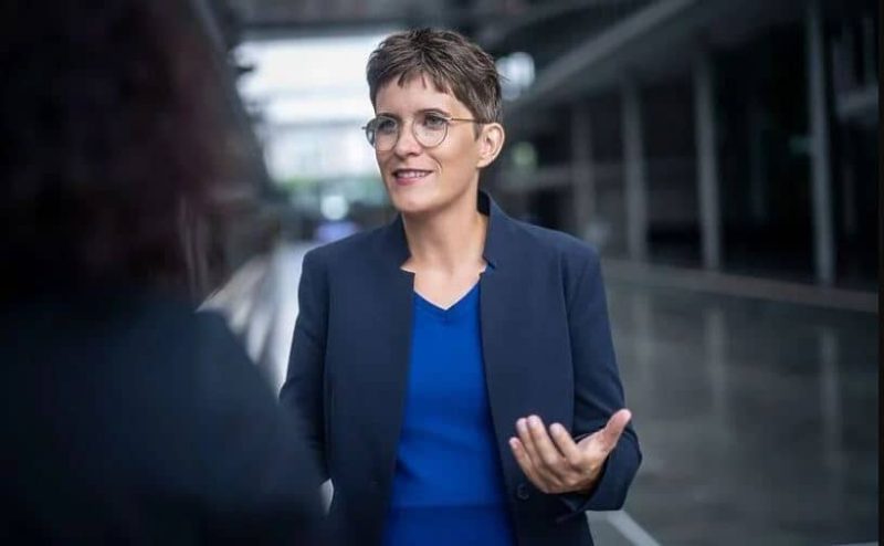 Njemačka ministrica za Evropu Anna Luhrman obradovala bh. dijasporu vijestima: “Radimo na dvojnom državljanstvu Njemačke i BiH”