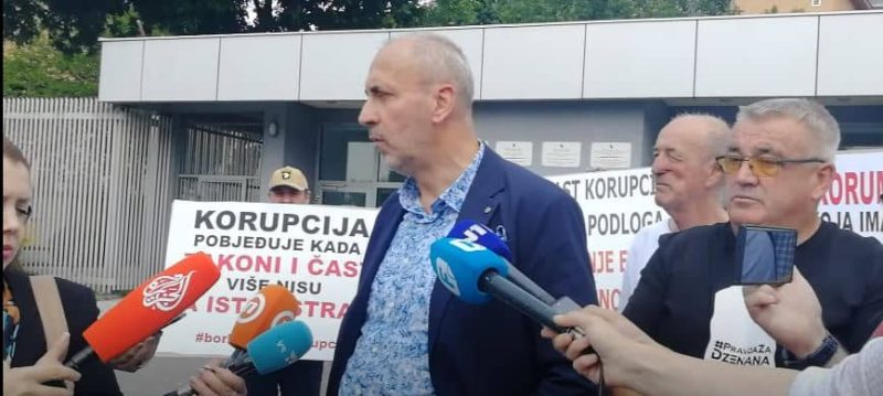 Advokat porodice Memić Ifet Feraget nakon ročišta: Doktor Dizdarević je bio rezolutan i rekao ovdje ne postoji potres mozga