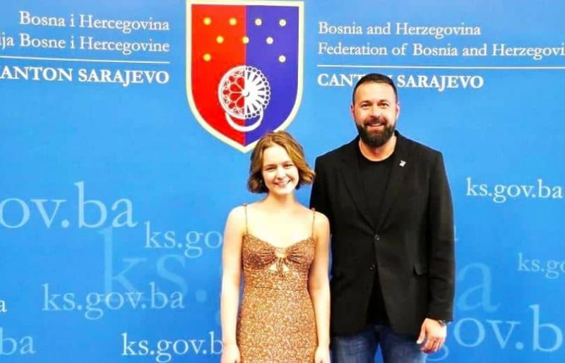 Plan joj snimiti film u Sarajevu: Holivudska glumica porijeklom iz BiH u posjeti kod ministra Kenana Magode
