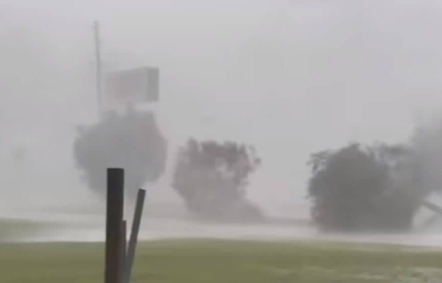 Pogledajte snimke iz Amerike: Uragan Idalia stigao na Floridu kao oluja kategorije 3