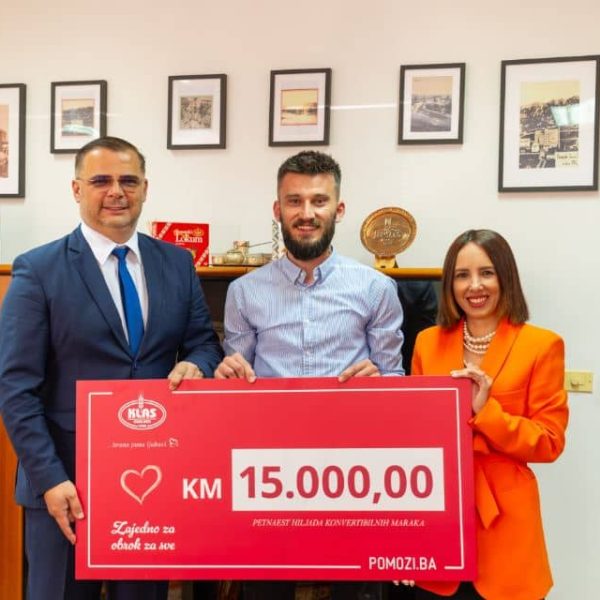 Zajedno za obrok za sve: Kompanija Klas Udruženju Pomozi.ba donirala 15.000 KM