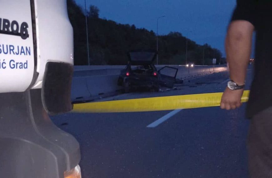 Drugi vozači ga pokušavali upozoriti: U stravičnoj saobraćajnoj nesreći u BiH poginuo vozač Golfa