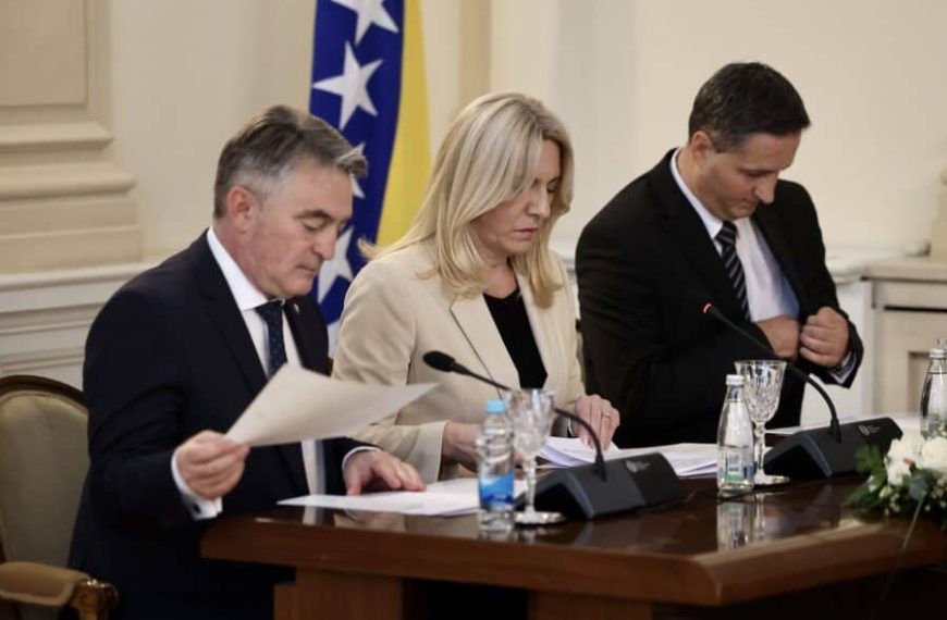 Bećirović i Komšić preglasali Cvijanović u Predsjedništvu, ona najavila pokretanje vitalnog nacionalnog interesa