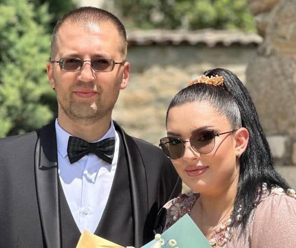 Baš Slađa, Bosanka iz Zvezda Granda se udala za Makedonca…