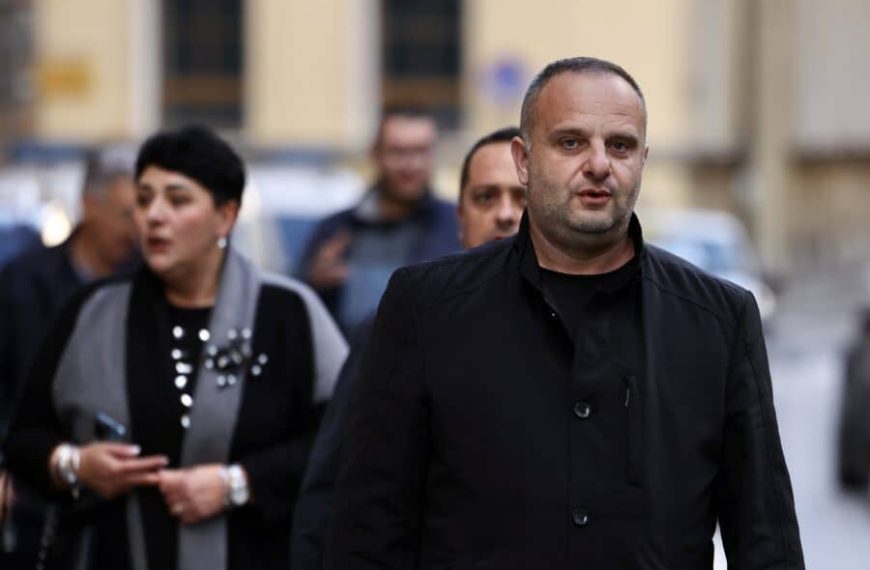 Denis Smajlović, otac djevojčice Nadin, proglašen krivim za napad na ljekara KCUS-a
