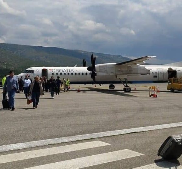 Aerodrom Mostar, direktor otkrio detalje: “Po prvi put u povijesti dobili smo međunarodno odobrenje za odleđivanje aviona”