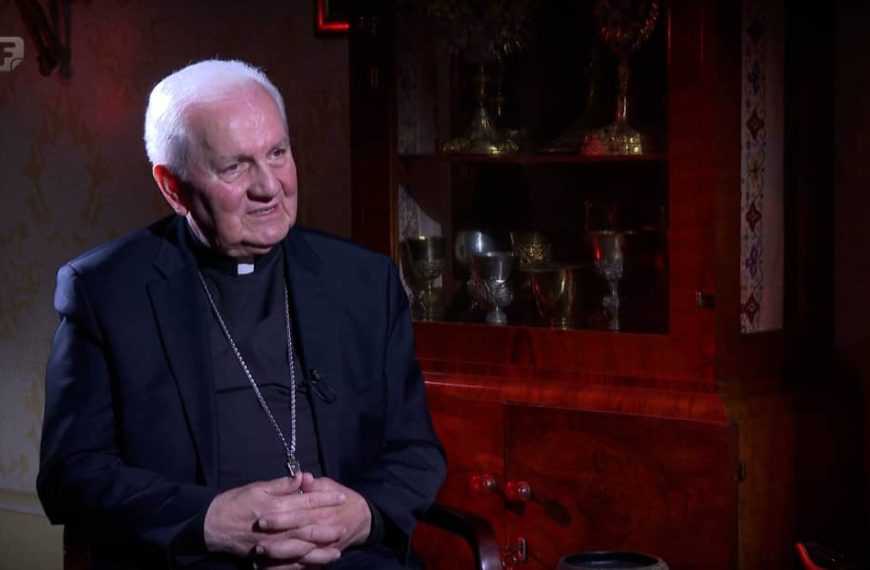 Penzionisani banjalučki biskup Franjo Komarica prozvao Dragana Čovića zbog stanja Hrvata u RS-u