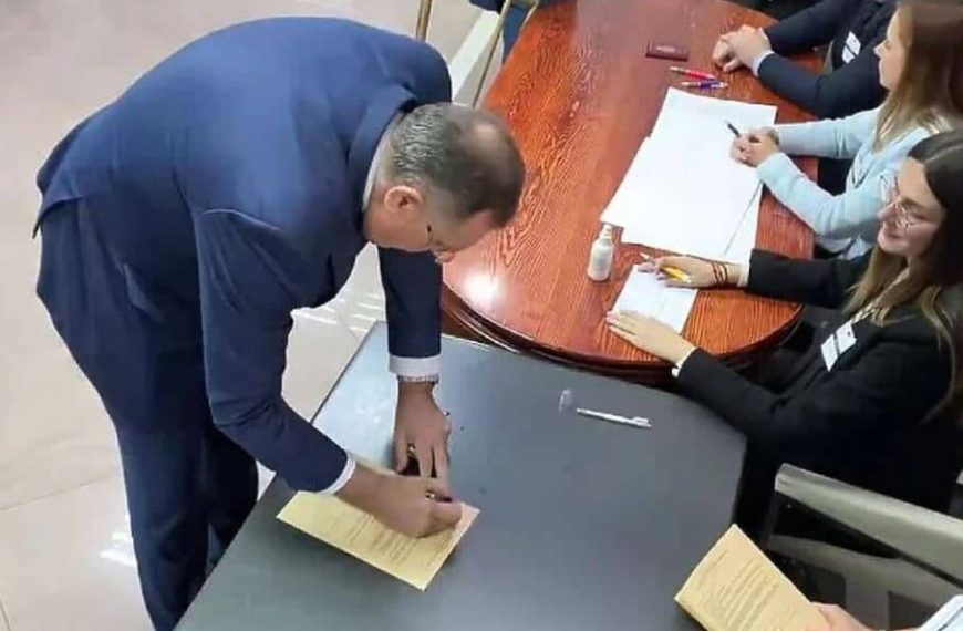 Pogledajte snimak, Milorad Dodik u Banja Luci glasao mimo zakona i poručio: “Dobili smo državljanstvo po propisima Srbije, ne vanzemaljaca”
