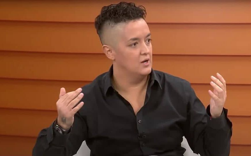 Marija Šerifović prekinula koncert zbog dešavanja u publici: “Da mi sin bude takav, ubila bih se”