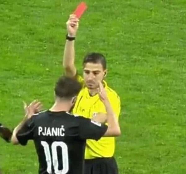 Pogledajte isključenje: Pjanić dobio nevjerovatan crveni karton, Al Sharjah na bolan način ispao iz Lige prvaka