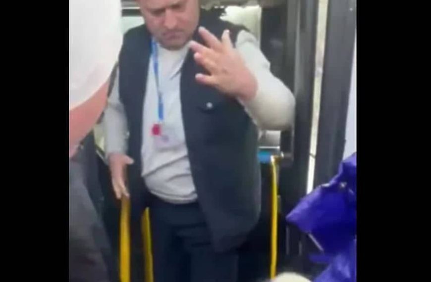 (VIDEO) Vozač autobusa u Sarajevu fizički izbacio stariju ženu, odmah se oglasio Centrotrans: Dobit će otkaz
