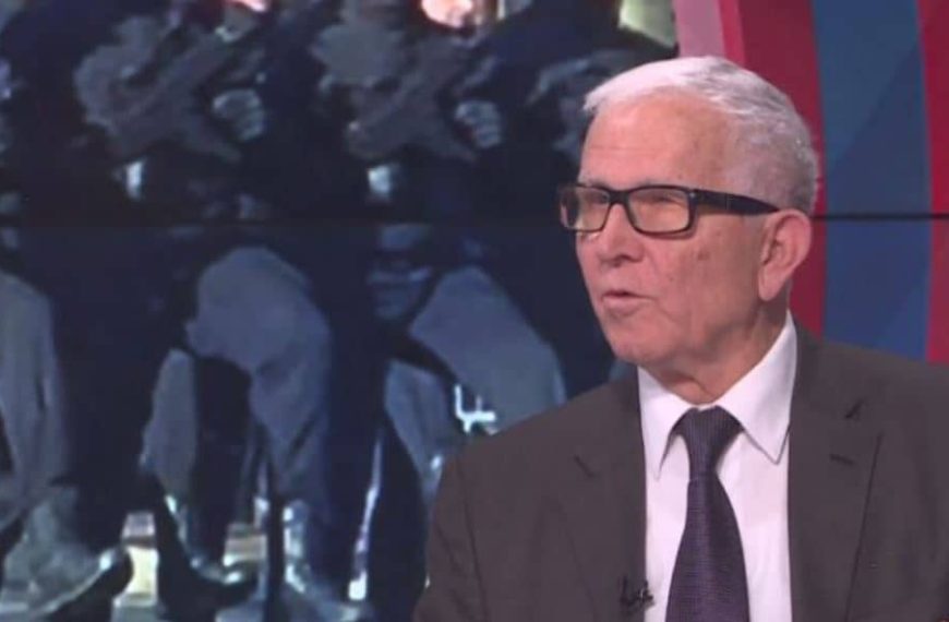 Ustavni ekspert Kasim Trnka objašnjava sitaciju: “Uvlačenje Oružanih snaga BiH jeste pokušaj da se otupi oštrica organa države BiH”