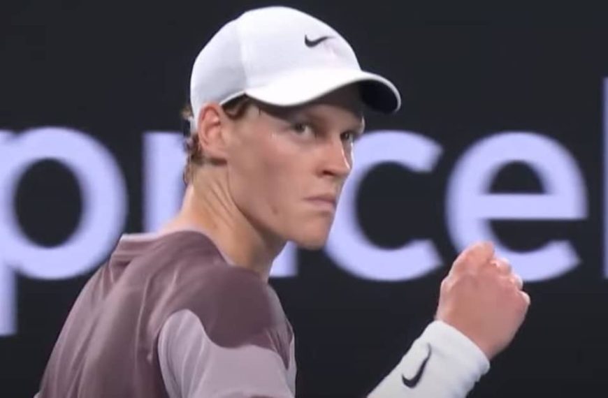 Sinner izbacio Đokovića, pa pobijedio protiv Medvedeva u velikom preokretu u finalu Australian Opena