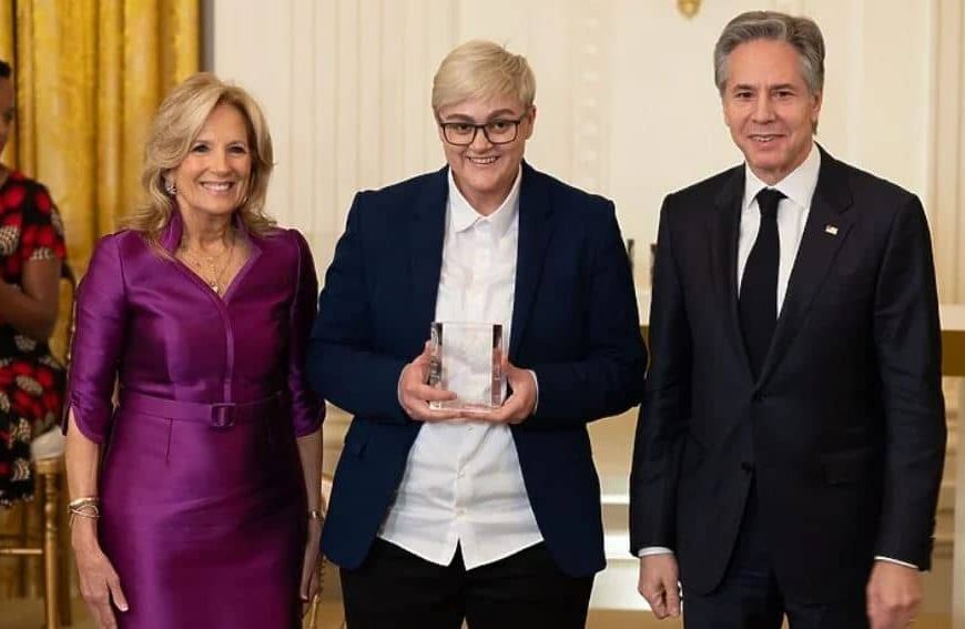 Ajni Jusić nagradu za hrabrost uručila prva dama SAD-a: Naša država može biti lider, pozitivne promjene su moguće