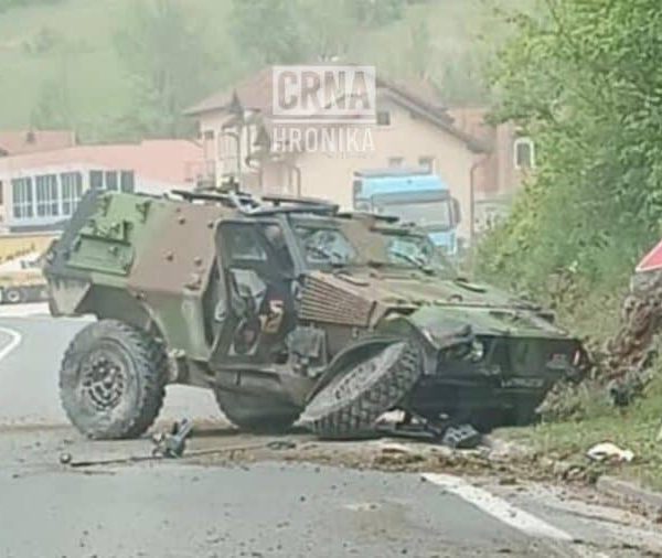 Teška saobraćajna nesreća u BiH, uništeno vozilo EUFOR-a