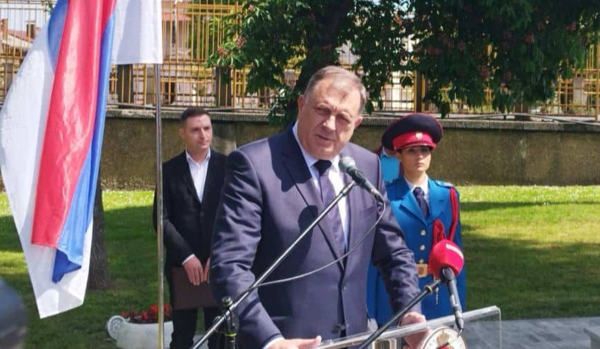 Vrlo “zapaljiv” govor Milorada Dodika, besramno provocira Amerikance i Nijemce te negira genocid u Srebrenici