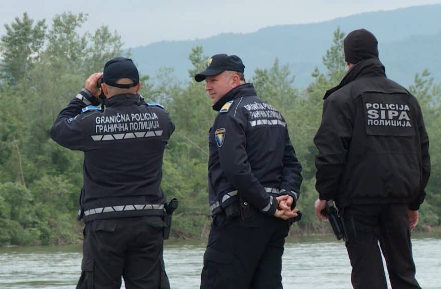 Akcija “Piramida”: Više od 150 policajca vrši pretrese…