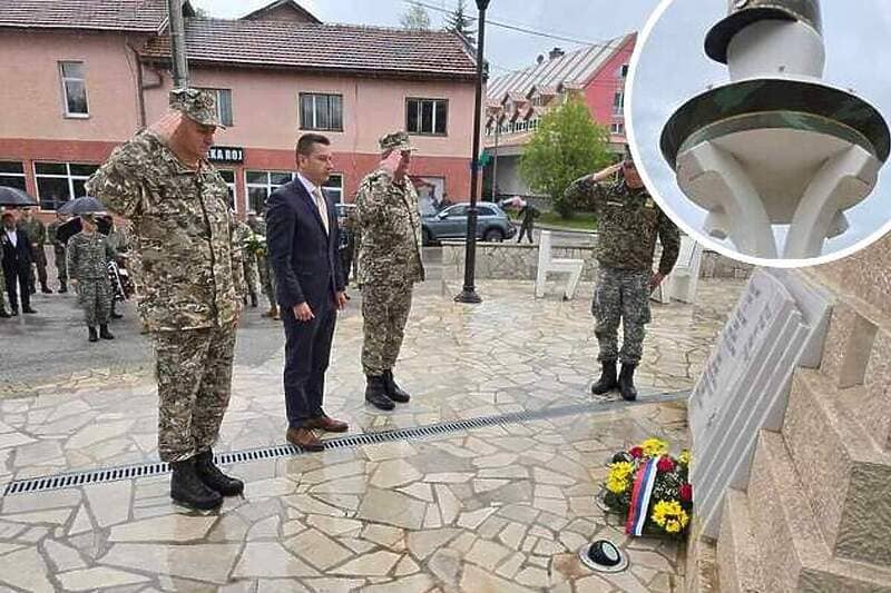 Skandalozno: Zamjenik ministra odbrane i načelnik generalštaba Oružanih snaga BiH odali počast zločincu Mladiću u Kalinoviku
