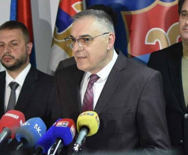 SDS “u akciji”: Kreće se u formiranje “Vlade u sjeni”