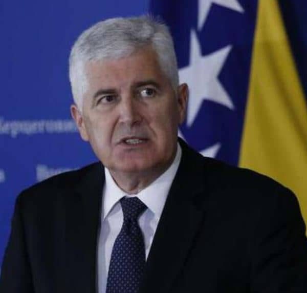 Čović izveo manevar kako bi odgovornost za blokadu Doma naroda…