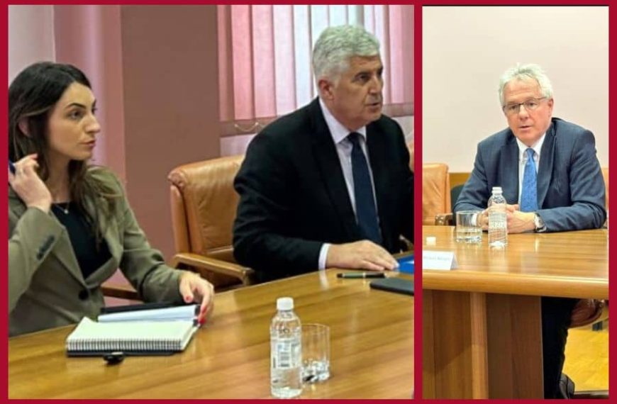 Ambasador SAD u BiH Michael Murphy jako direktno “u oči” pozvao Dragana Čovića da podrži mjere ka okončanju ovisnosti BiH od ruskog plina
