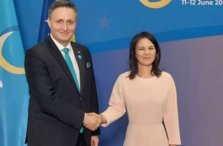 Denis Bećirović u Berlinu: “Za Njemačku i Zapad potpuno su neprihvatljive prijetnje nezavisnosti, suverenitetu i teritorijalnom integritetu BiH”
