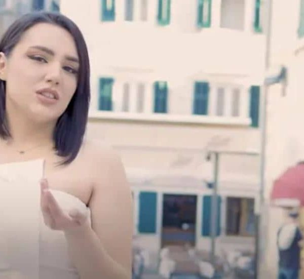 Kćerka Đorđa Balaševića napisala pjesmu za zvezdu Granda, pogledajte spot…