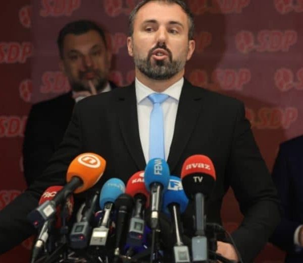 Stigao odgovor iz SDP-a na poziv Milorada Dodika!
