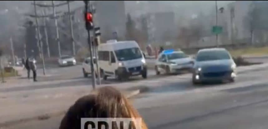Potjera u Sarajevu: Pogledajte kako je vozač bježao policiji