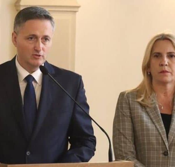 Bećirović se razljutio, vanredno se obratio javnosti: “Gospođa Cvijanović ovdje…