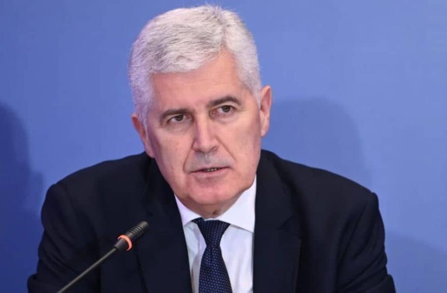 Predsjednik HDZ-a Dragan Čović se javio iz Crne Gore: “Bosnu i Hercegovinu treba urediti na način koji u potpunosti uvažava interese triju konstitutivnih naroda i svih građana”
