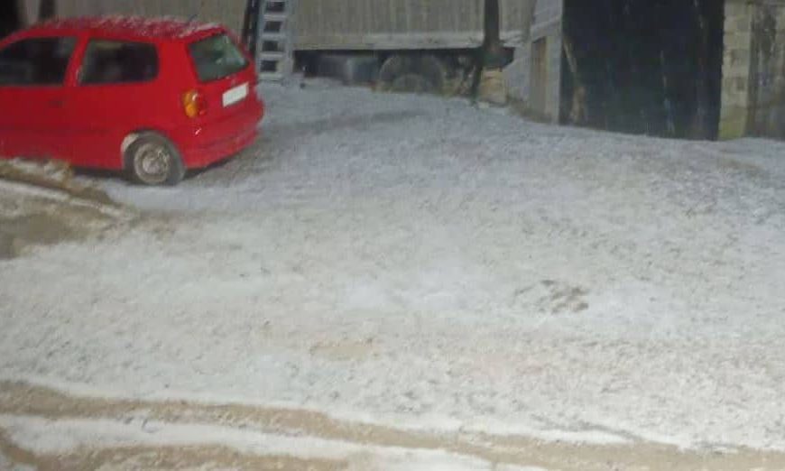 Pogledajte fotografije sa lica mjesta: Snažno nevrijeme praćeno ledom u BiH