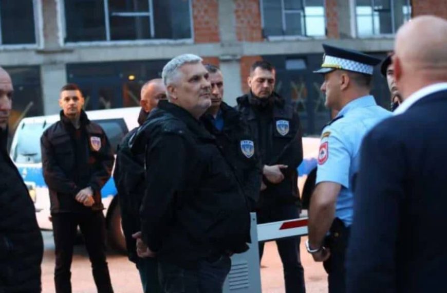 Policija RS-a spriječila SIPA-u da privede Dodika, verbalni okršaj inspektora u Istočnom Sarajevu