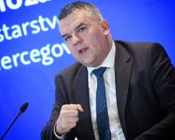 Ministar pravde BiH Davor Bunoza napao OSCE nakon njihovog stava…