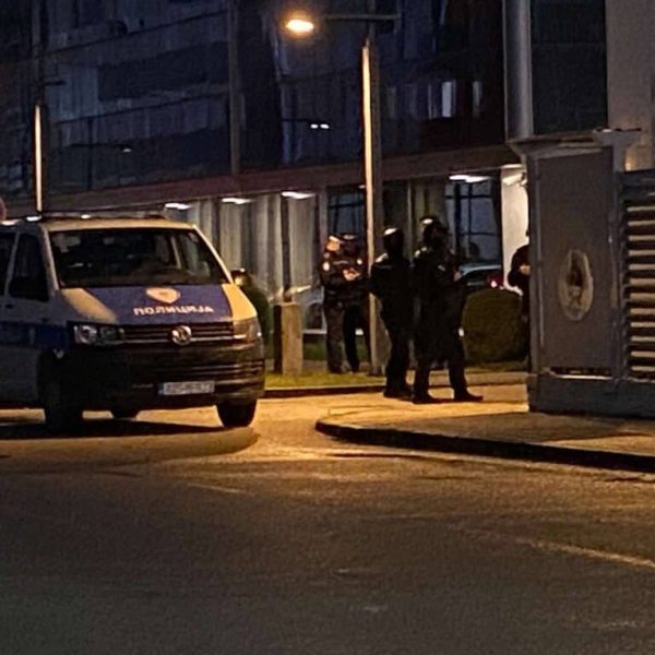 SIPA bila ispred zgrade Vlade RS gdje je Milorad Dodik,…