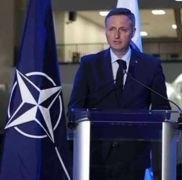 Denis Bećirović u Daytonu direktno upozorio NATO saveznike: “Uz podršku…