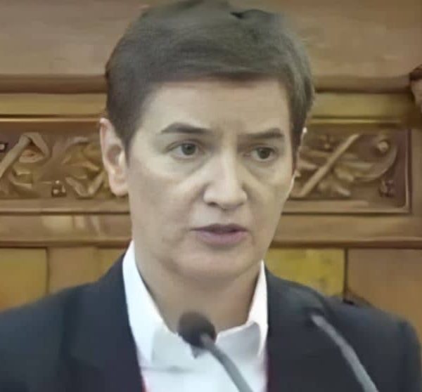 Pogledajte snimak: Govor Ane Brnabić na engleskom jeziku “zapalio” društvene mreže