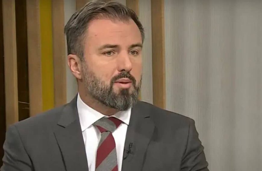 Igor Stojanović odbrusio šefu diplomatije Hrvatske: “Bosna i Hercegovina nije i neće biti eksperimentalni teren za retrogradne političke ideje”