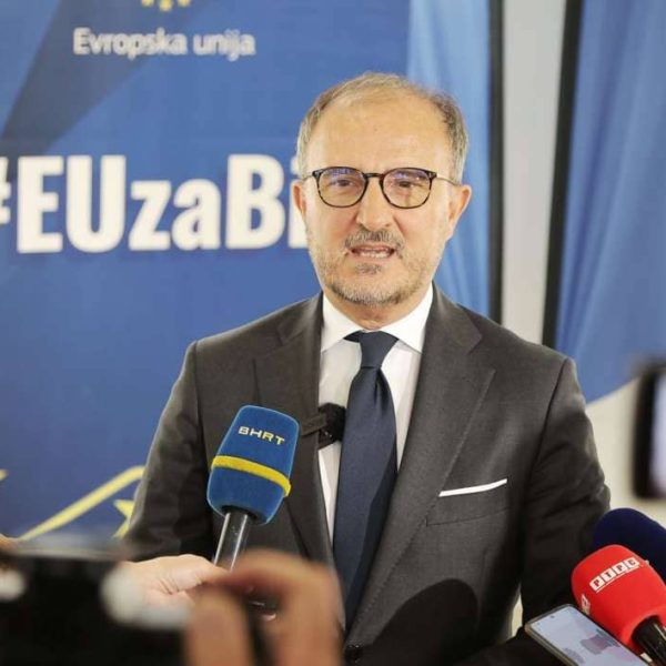 Šef Delegacije Evropske unije u Banja Luci otvoreno Dodiku i…